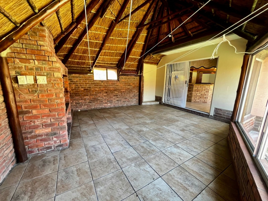 3 Bedroom Property for Sale in Greenfields Eastern Cape
